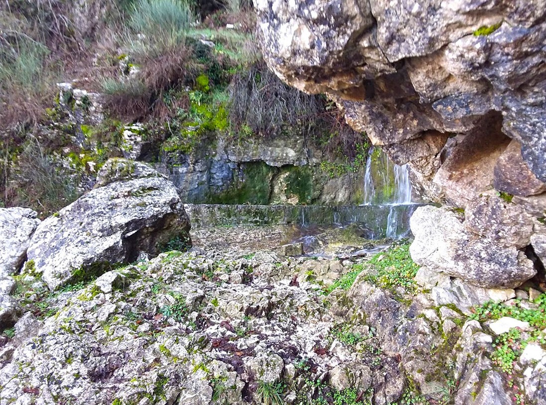 Abbeveratoio delle Mèrze Muréteche Abbeveratoio delle Mèrze Muréteche